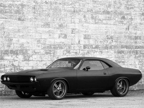 no.2 Classic Muscle Car- 1970 Dodge Challenger R/T Dodge Challenger Custom, Dodge Challenger Black, American Muscle Cars Dodge, Old Muscle Cars, Custom Muscle Cars, Sweet Cars, Rat Rods, Us Cars, American Muscle Cars