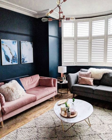 Pink Couch Living Room, Blush Living Room, Blush Pink Living Room, Navy Living Rooms, Deco Rose, Pink Living Room, Trendy Living Rooms, Blue Living Room, Free Tips