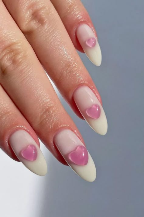 Here’s an ultra girly version of the 3D nail art trend – this time with bubbly 3D hearts that almost look like jelly! This look is definitely only for the bold! Minimalist Nail Design, Blue Glitter Nail Polish, Nail Heart, Trendy Short Nails, Strawberry Nail Art, Nail Colors Summer, Best Summer Nail Color, Pearl Nail Art, Mermaid Designs