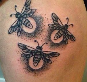 Lantern Fly Tattoo, Glow Bug Tattoo, Firefly Tattoo Traditional, Lightening Bug Tattoo Fireflies, Flying Bug Tattoo, Lightning Bug Jar Tattoo, Light Bug Tattoo, Lighting Bug Tattoo Fireflies, Fire Flies Tattoos