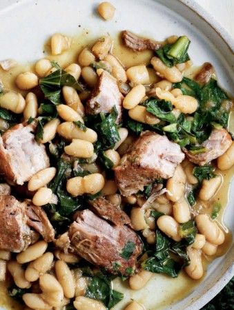 Pork And Cannellini Beans, Pork Shoulder And Beans, Meat Entrees, Braised Pork Shoulder, Pork Shoulder Recipes, Navy Beans, Cleaner Eating, White Kidney Beans, Bitter Greens