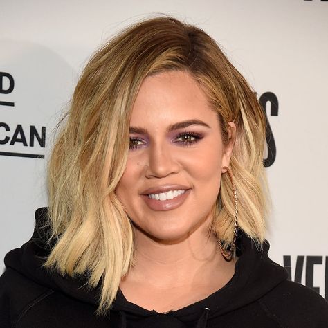 Don't even think about breaking out a curling iron. Khloe Kardashian Haircut, Khloe Kardashian Bob, Khloe Kardashian Hair, Hair Cuts 2017, Kardashian Hair, Celebrity Haircuts, Robert Kardashian, Lob Hairstyle, Lob Haircut