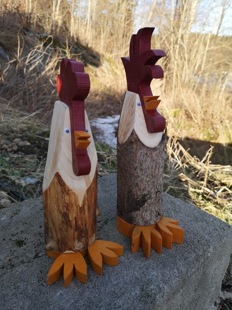 Log Animals, Wood Chicken, Wood Log Crafts, Wooden Chicken, Chicken Barn, Birdhouse Craft, Wood Yard Art, Easter Wood Crafts, Scrap Wood Crafts