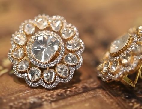 Polki Studs Uncut Diamond, Jadau Rings, Jadtar Earrings, Victorian Studs, Polki Rings, Polki Studs, Jewellery Choker, Gold Ideas, Jaipur Jewelry