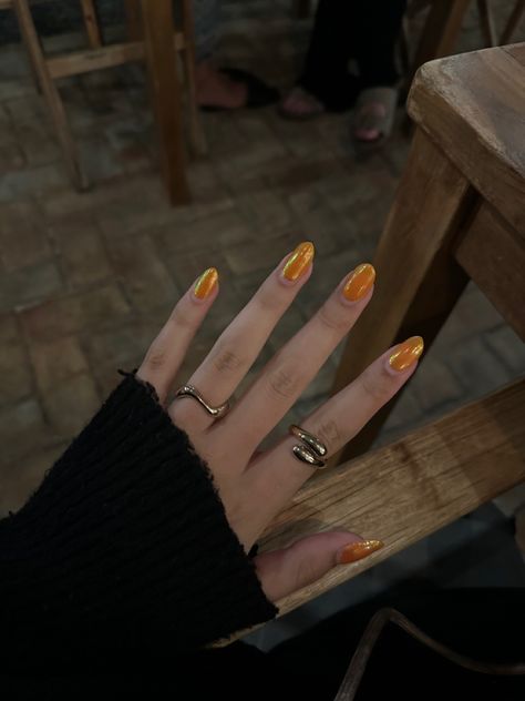 Orange chrome nails summer pearl sunset gold nailart gel nails Orange Chrome Nails, Chrome Nails Summer, Orange Chrome, Nails Summer, Chrome Nails, Summer Nails, Gel Nails, Nail Art, Orange