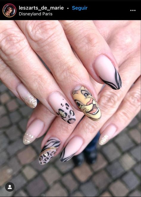 Lion King Nails, Lion Nails, Disney Inspired Nails, Disney Acrylic Nails, Mickey Nails, Fruit Nail Art, Animal Nail Art, Il Re Leone, Nail Art Disney