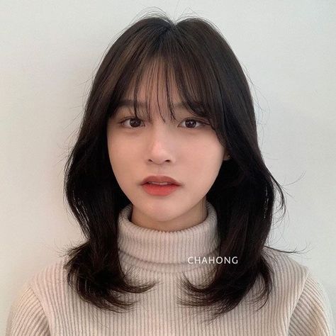 Ulzzang Short Hair, Medium Length Hairstyle, Korean Short Hair, Hair Style Korea, Asian Short Hair, Haircut Inspiration, Shot Hair Styles, Haircuts Straight Hair, Haircuts For Medium Hair