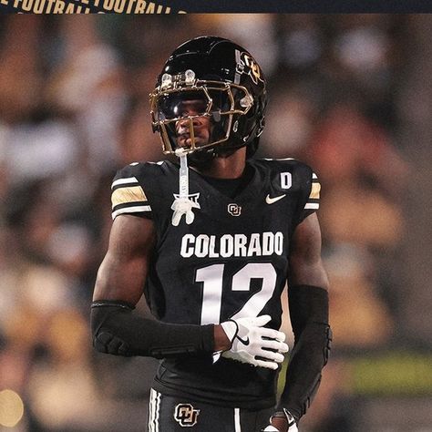 CFB on FOX on Instagram: "Deion Sanders confirmed Travis Hunter will play for Colorado on Saturday 🦬" Travis Hunter, Cool Football Pictures, Deion Sanders, Football Pictures, Sanders, Colorado, High School, Fox, Football