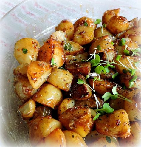 Fried Potato Salad | The English Kitchen Fried Potato Salad, Home Fried Potatoes, Deep Fried Potatoes, Stuffed Baked Potatoes, Leftover Potatoes, Fried Potato, Bacon Potato Salad, Bacon Fries, Raw Potato