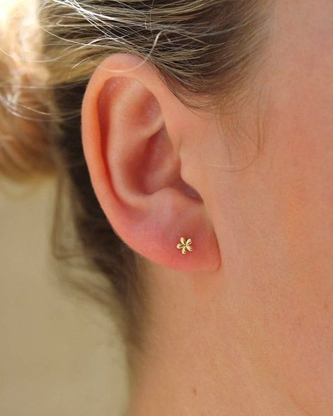 #earrings #gold One Stud Earrings, Gold Studded Earrings, Gold Ear Studs Simple, Simple Cute Earrings, Small Earrings Studs Unique, Small Gold Earrings Indian, Small Earrings Gold Simple, Studs Design Gold, Everyday Earrings Simple Classy