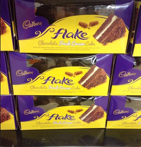 Cadbury Flake Chocolate Fresh Cream Cake Cadbury Flake, Cadbury World, Flake Chocolate, Dark Chocolate Bar, Fresh Cream, Anime Dragon Ball Super, Cream Cake, Chocolate Bar, Dark Chocolate