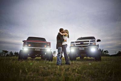 Ford Memes, Ford Jokes, Country Couple Pictures, Country Relationship Goals, Country Relationships, Could Be Us, Country Trucks, Cute Country Couples, Country Couples