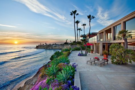 ** Ocean View Homes ** Do you have an ocean view home you want to sell for top dollar? Submit yours La Jolla San Diego, La Jolla Beach, Looking For Houses, La Jolla California, San Diego Real Estate, San Diego Houses, California Real Estate, Pacific Beach, Best Places To Live