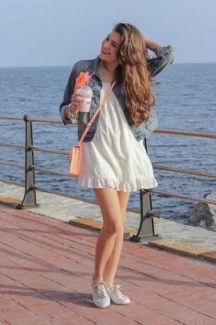 Goa Outfits, Cute Beach Outfits, Western Wear Outfits, Casual Day Outfits, Fashion Photography Poses, Elegante Casual, Inspired Outfits, Casual Style Outfits, Western Outfits