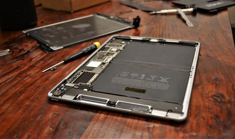 Though it may be cool to look at, no one wants to see the inside of their own iPad! If yours needs fixing, iResQ does all kinds of #iPad repairs!   #ipadrepair #smallbusiness Free Ipad Wallpaper, Apple Repair, Macbook Repair, Amazon Account, Iphone Screen Repair, Ipad Repair, Iphone Macbook, Free Ipad, Apple Service