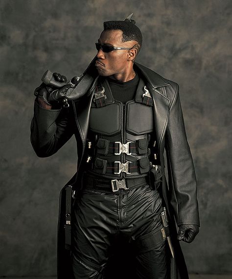 Bring me Edward and Bella. #Blade ~ Sure, Blade, right now!! Blade Movie, Stephanie Tanner, Blade Marvel, Day Walker, Wesley Snipes, Vampire Series, Drake Bell, Cosplay Inspiration, Vampire Hunter