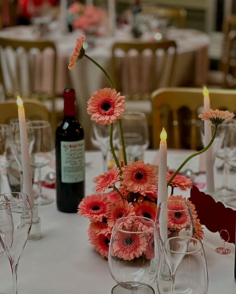 Really feeling an ALL ROSE and ALL GERBERA arrangements atm 😇 Gerbera Flower Arrangements, Gerbera Arrangement, Gerbera Flower, Pink Gerbera, Table Arrangement, Table Arrangements, Flower Arrangements, Pink