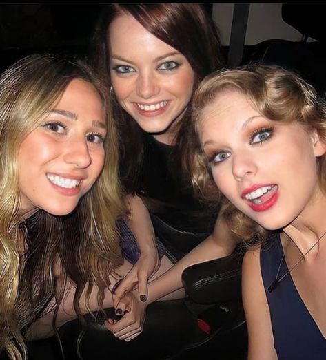 Taylor Swift Pics, Taylor Smith, Swift Photo, Taylor Swift Fearless, Best Duos, Miss Americana, Angel Face, Best Friend Goals, T Swift