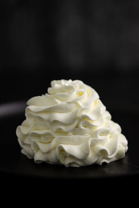 Stablized Whipped Cream, Whipped Cream With Milk, Stabilize Whipped Cream, Pudding Icing, Stable Whipped Cream, Recipe Using Milk, Stabilized Whipped Cream Frosting, Whipped Cream Frosting Recipe, Marshmallow Fluff Frosting