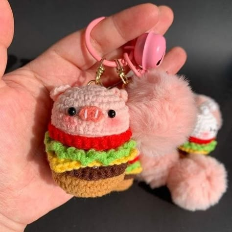 Micro Crochet Pattern Free, Panda Applique, Amigurumi Keychain, Butterfly Tutorial, Mini Animals, Crochet Doll Tutorial, Crochet Pig, Crochet Fairy, Easy Crochet Animals