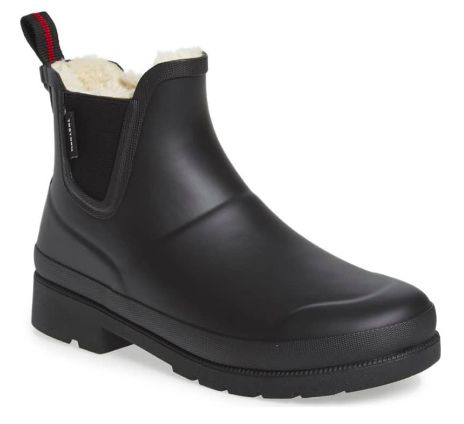 Doc Martens Boots, Rain Boots Women, Chelsea Rain Boots, Boating Outfit, Winter Shoes For Women, Elegant Shoes, Waterproof Shoes, Rain Boot, Snow Boots Women