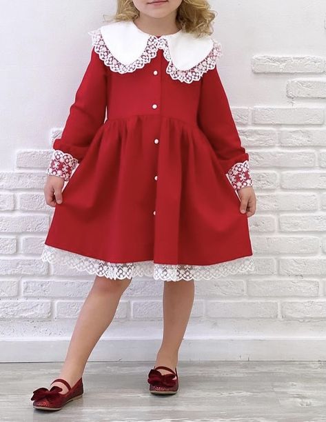 Christmas Frocks For Kids, Christmas Frock, Wedding Gowns Ideas, Color Wedding Dresses, Nye Dresses, Frock Designs For Girl, Frock Models, Cotton Frocks For Kids, Fashion Mumblr