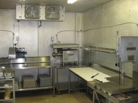 Deer Processing Equipment Set Up - Georgia Outdoor News Forum Deer Processing Business, Deer Processing Room, Home Butchering Station, Diy Meat Processing Room, Meat Processing Room Butcher Shop, Home Meat Processing Room, Deer Processing Station, Home Butcher Shop Ideas, Butcher Room Ideas