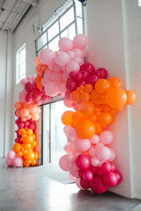 Red And Orange Balloon Garland, Orange Pink Decor, Pink Orange Balloon Garland, Orange And Pink Balloon Garland, Pink And Orange Decor Birthday Parties, Pink And Orange Decorations Party, Pink And Orange Dessert Table, Pink And Orange Balloon Arch, Pink And Orange Balloon Garland