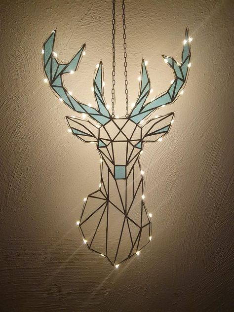 Geometric Deer Art, Tiffany Christmas, Deer Geometric, String Wall Art, Peacock Wall Art, Laser Cut Wood Crafts, Room Wall Painting, Geometric Shapes Art, Geometric Design Art