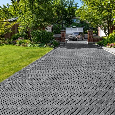 Black Pavers Walkways, Driveway Permeable, Front Yard Walkway Ideas, Yard Walkway Ideas, Black Pavers, Permeable Pavers Driveways, Front Yard Makeover, Stamped Concrete Patio Designs, Pervious Concrete