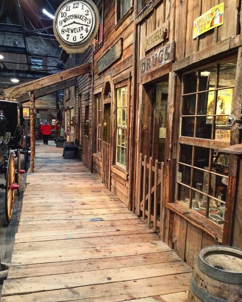 Experience the old west of Colorado! From the boardwalk to the blacksmith shop Ghost Town Museum in Colorado Springs is a great family indoor experience! Old Western Towns, Old West Town, Western Saloon, The Blacksmith, West Town, Building Front, Western Town, Wilde Westen, Blacksmith Shop