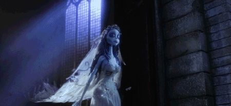 Victoria Everglot, Discord Server Roles Ideas, Victor Van Dort, Tim Burton Movies, Emily Corpse Bride, Dead Bride, Victorian Village, Scary Gif, Tim Burton Films