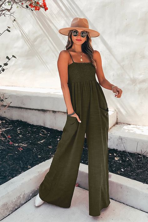 Zola Sleeveless Loose Waisted Jumpsuit – Cupshe AU Black Jumpsuit Outfit, High Waist Jumpsuit, Slim Jumpsuit, Pocket Jumpsuit, Jumpsuit Casual, Loose Jumpsuit, Jumpsuit Outfit, Short Sleeve Jumpsuits, Romper Outfit