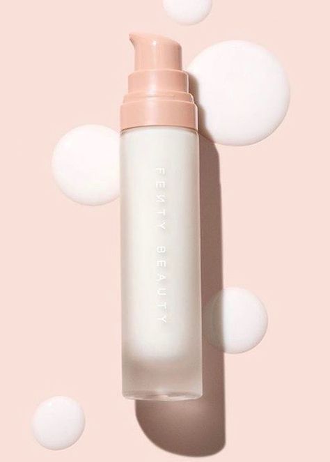 FENTY- Make it matte, keep it matte NEW Primer 💧 ProfiltrMattifyingPrimer mattifies skin, fights shine all day, and smoothes the look of pores without feeling tight or dry so you can keep your makeup looking fresh without caking. Fenty Primer, Design Produk, Makeup Serum, Business Makeup, Skincare Products Photography, 3d Ideas, Products Photography, Container Design, Dream Business