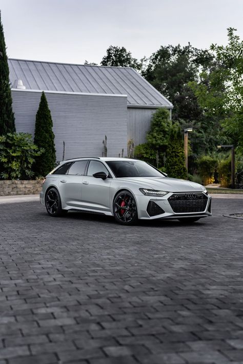 Audi turns up the wick on its wicked wagon. Rs7 Sportback, Rs6 Audi, Audi Rs6 Avant, V Engine, Rs6 Avant, Vw Group, Audi Rs6, Audi Rs, Audi Cars