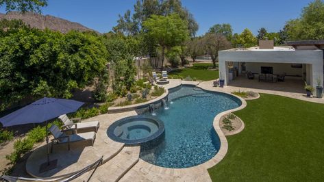 Freeform Pool Landscaping, Freeform Pool Designs With Tanning Ledge, Small Freeform Pool Designs, Freeform Pools With Tanning Ledge, Freeform Pool With Spa, Freeform Pool Designs, Stone Backyard, California Pools, Kidney Shaped Pool