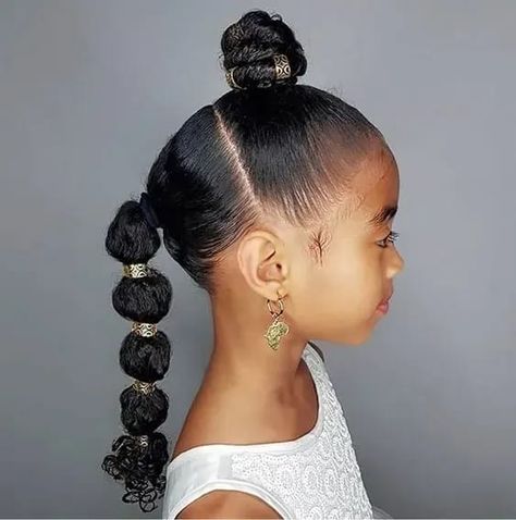 Bubble Ponytails Hairstyle on Mixed Kids Kids Haircut Styles, Winter Natural Hairstyles, Black Haircut Styles, Trendy We Fryzurach, Dunner Wordend Haar, Hairstyles Kids, Natural Hairstyles For Kids, Girls Natural Hairstyles