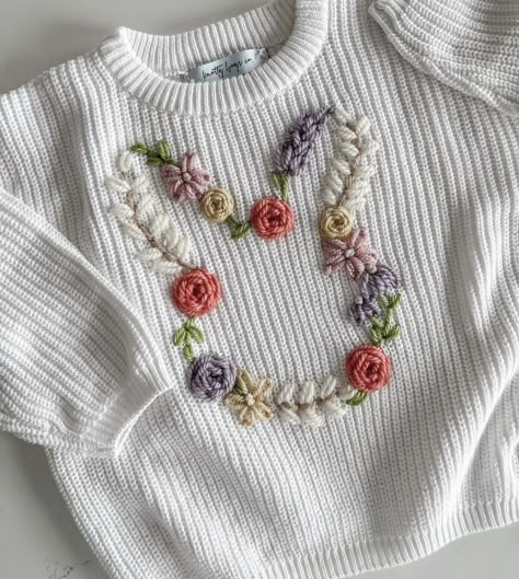 Embroidery Sweater Diy, Chunky Sweaters, Embroidery Stitches Beginner, Basic Hand Embroidery Stitches, Clothes Embroidery Diy, Simple Hand Embroidery Patterns, Yarn Flowers, Baby Ootd, Embroidery Sweater