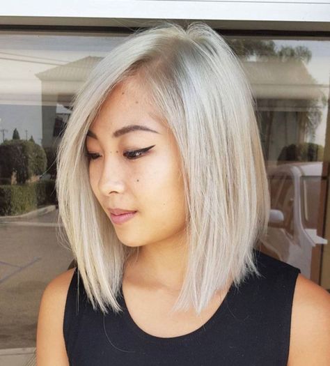 Ash Blonde Side Parted Lob Layered Thick Hair, Trendy We Fryzurach, Thick Hair Cuts, Makeup Tip, Natural Hairstyle, Lob Hairstyle, Lob Haircut, Shoulder Length Hair Cuts, Collar Bone