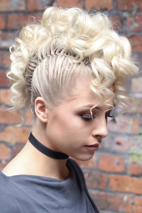 30 Girly Braided Mohawk Ideas To Keep Up With Trends Mohawk Updo, Braided Mohawk, Curly Mohawk, Updo Braids, Mohawk Hairstyles, Mohawks, Up Dos, Wedding Hair, Hair And Makeup