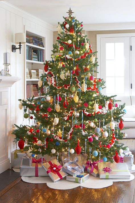 Deck The Halls, O Christmas Tree, Oh Christmas Tree, Beautiful Christmas Trees, I Love Christmas, Everything Christmas, Christmas Decorating Ideas, Christmas Tree Ideas, Love Christmas