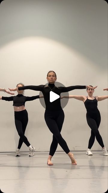 Tap Dance Aesthetic, Jazz Dance Group Poses, Dance Duet Poses, Contemporary Jazz Dance, Jazz Dance Moves, Jazz Choreography, Jazz Dance Choreography, Contemporary Moves Dancers, Danse Jazz