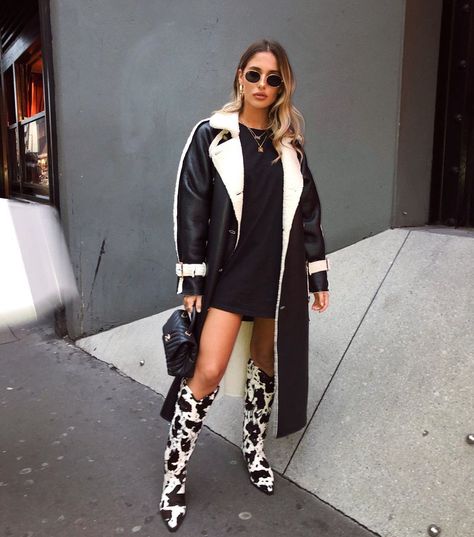 Slouchy Boots Outfit, Print Boots Outfit, Tia Lineker, Outfit For Dinner, Everday Style, Outfit Botas, Dressy Fashion, Fall Winter Wardrobe, Causual Outfits