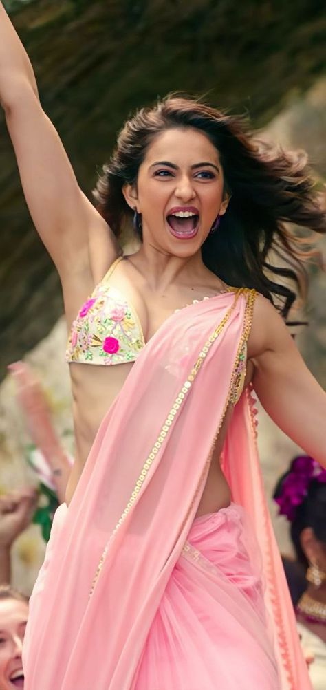 Rakulpreet Singh, Rakul Preet Singh, Rakul Preet, Bollywood Outfits, Bollywood Girls, Indian Actress Hot Pics, Indian Beauty Saree, India Beauty, Desi Beauty