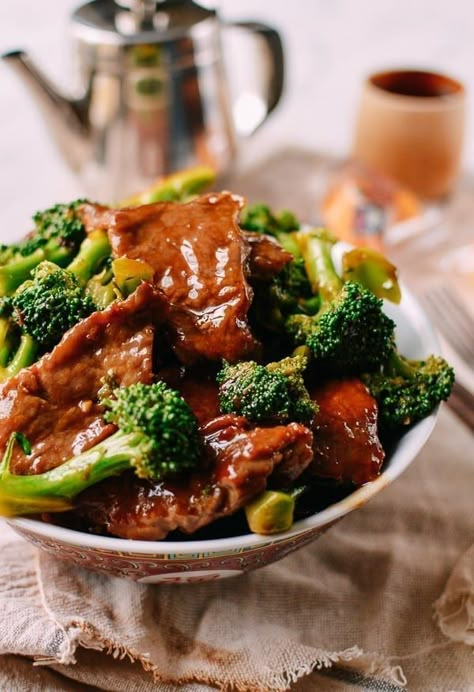 Beef and Broccoli was one of the most popular dishes in our family’s Chinese takeout restaurant. Get our restaurant secrets in this authentic beef and broccoli recipe. Source: thewoksoflife.com Authentic Beef And Broccoli, Woks Of Life Recipes, Beef And Broccoli Recipe, The Woks Of Life, Wok Of Life, Mapo Tofu, Broccoli Stir Fry, Broccoli Recipe, Beef And Broccoli