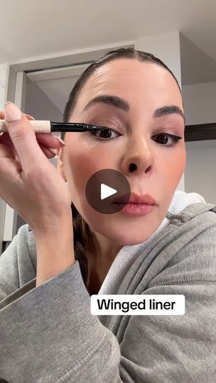 27K views · 688 reactions | EYELINER CAT EYE TUTORIAL | EYELINER CAT EYE TUTORIAL
Eyeliner Here: https://go.shopmy.us/p-6868378
#affiliatelink #eyeliner | By Erica Taylor | Facebook Modern Cat Eye Makeup, Cat Eye Tutorial, Cat Eye Eyeliner, Taylor Swift Cat, Cat Eye Makeup, Eye Tutorial, Modern Cat, Cat Eye, Makeup Tips