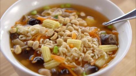 Get Tea Kettle Noodle Soup Recipe from Food Network Spicy Tea, Ree Drummond Recipes, College Cooking, Soup Appetizers, Noodle Soup Recipe, Ramen Noodle Recipes, Ramen Soup, Cooking 101, Noodle Soup Recipes