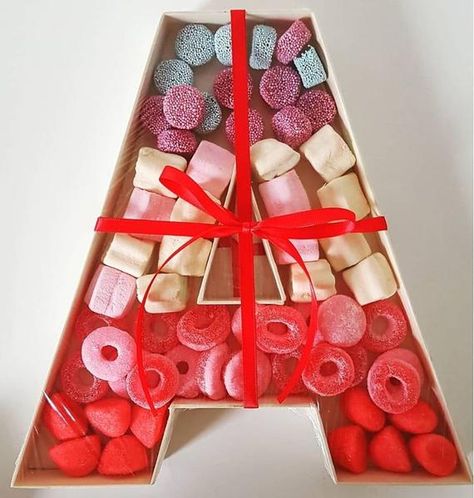 Check out this item in my Etsy shop https://www.etsy.com/uk/listing/781408753/personalised-initial-name-letter Candy Letters, Aquarium Architecture, Candy Bouquet Diy, Food Art For Kids, Letter Boards, Custom Chocolate, Xmas Diy, Candy Bouquet, Valentines For Boys