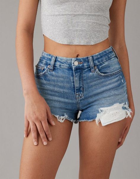 White Shorts Outfit, Jean Shorts American Eagle, Preppy Tops, Random Clothes, High School Outfits, Summer School Outfits, American Eagle Jean Shorts, Jeans Clothes, Summer Shorts Outfits