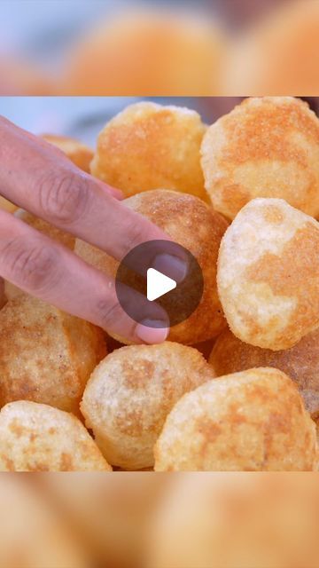 Pani Puri Recipe, Puri Recipe, Chicken Biryani Recipe, Puri Recipes, Chocolate Dishes, Pani Puri, Diwali Food, Chaat Recipe, Gujarati Recipes